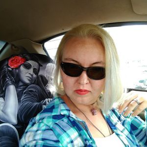 Meet your Posher, Rose